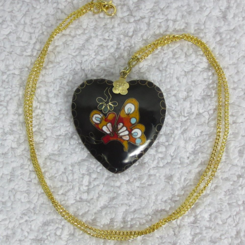 Handcrafted Necklace Colorful Butterfly Black Vintage Heart Pendant Gold Tone 22